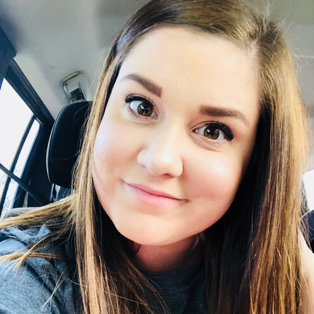 Meet your Posher, Sierra